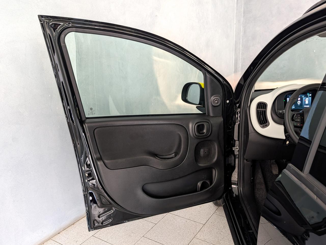 Fiat Panda 1.0 Hybrid 70cv Pandina Cross