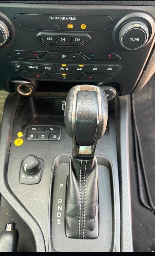Ford Ranger 2.0 ECOBLUE aut. DC Limited 5 posti Restyling