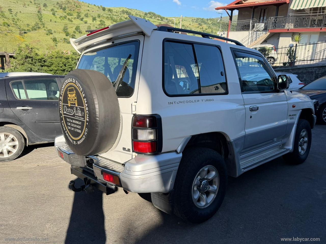 MITSUBISHI Pajero 2.5 TDI MT SS GLS Target