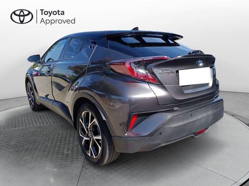 Toyota C-HR 1.8H Dynamic ECVT 2WD