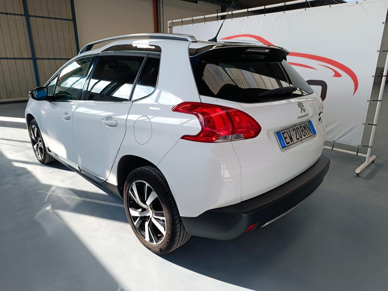 Peugeot 2008 1.6 e-HDi 92 CV Stop&Start Allure