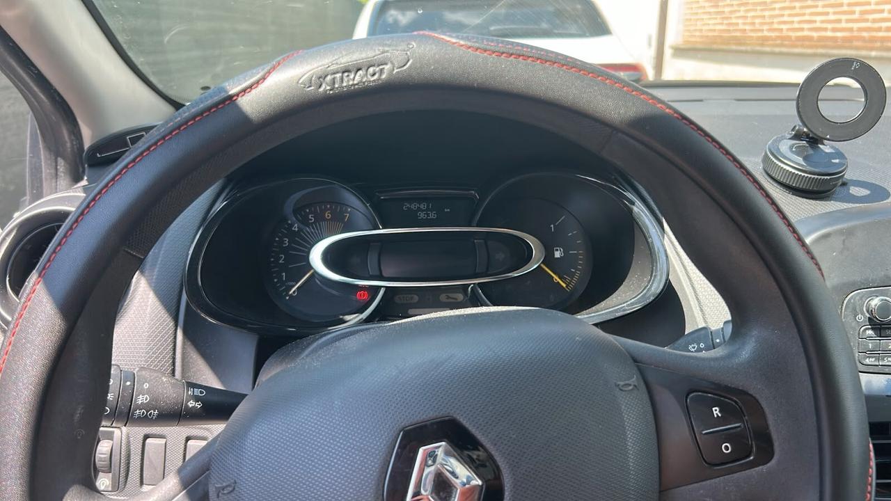 Renault Clio 1.2 75CV GPL 5 porte - NEOPA.