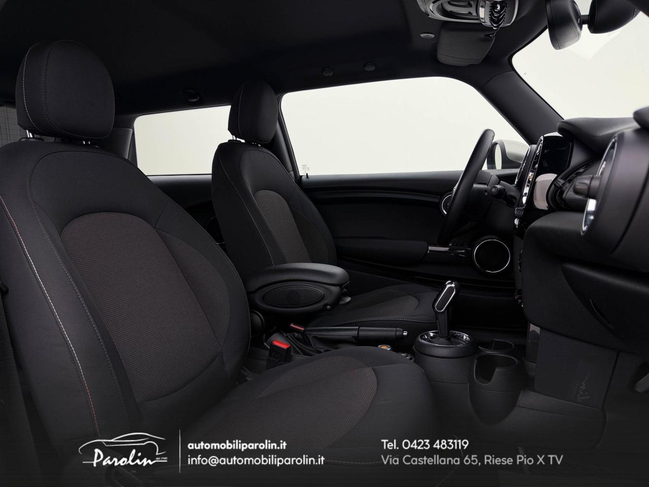 Mini 3 Porte Cooper D 1.5 DCT LED-Navi-Cruise-16''