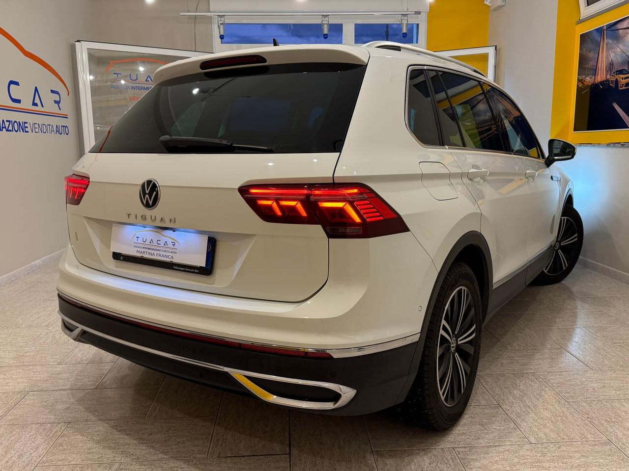 Volkswagen Tiguan Elegance 2.0 TDI #9922