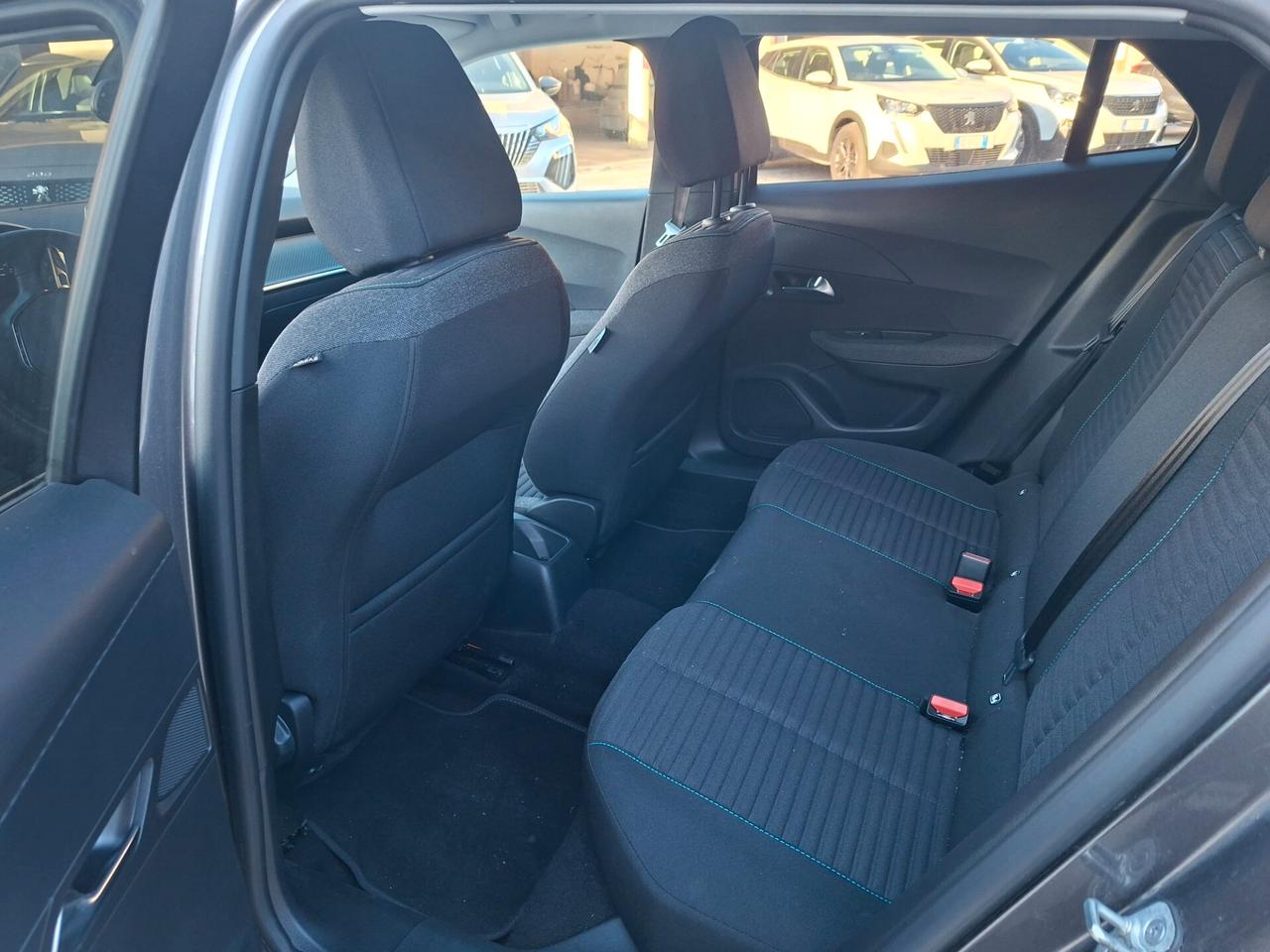 Peugeot 2008 PureTech 130 S&S Active Pack