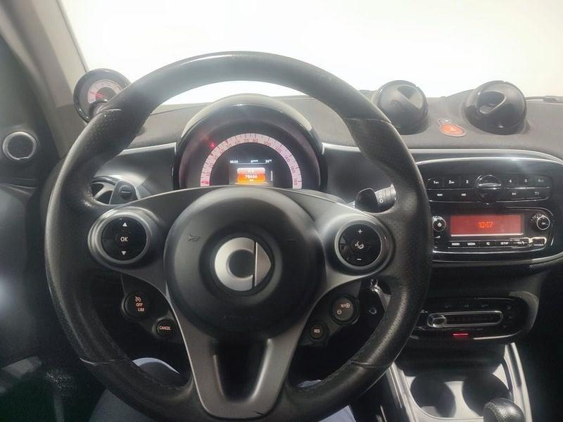 smart fortwo 90 0.9 Turbo twinamic JBL