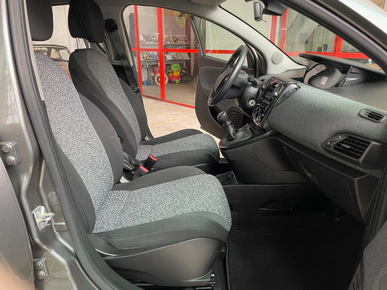 Lancia Ypsilon 1.0 FireFly 5 porte S&S Hybrid UnYca UNICO PROPRIETARIO!!!
