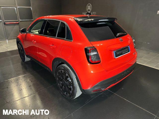 FIAT 600 Hybrid 100 CV DCT MHEV La Prima