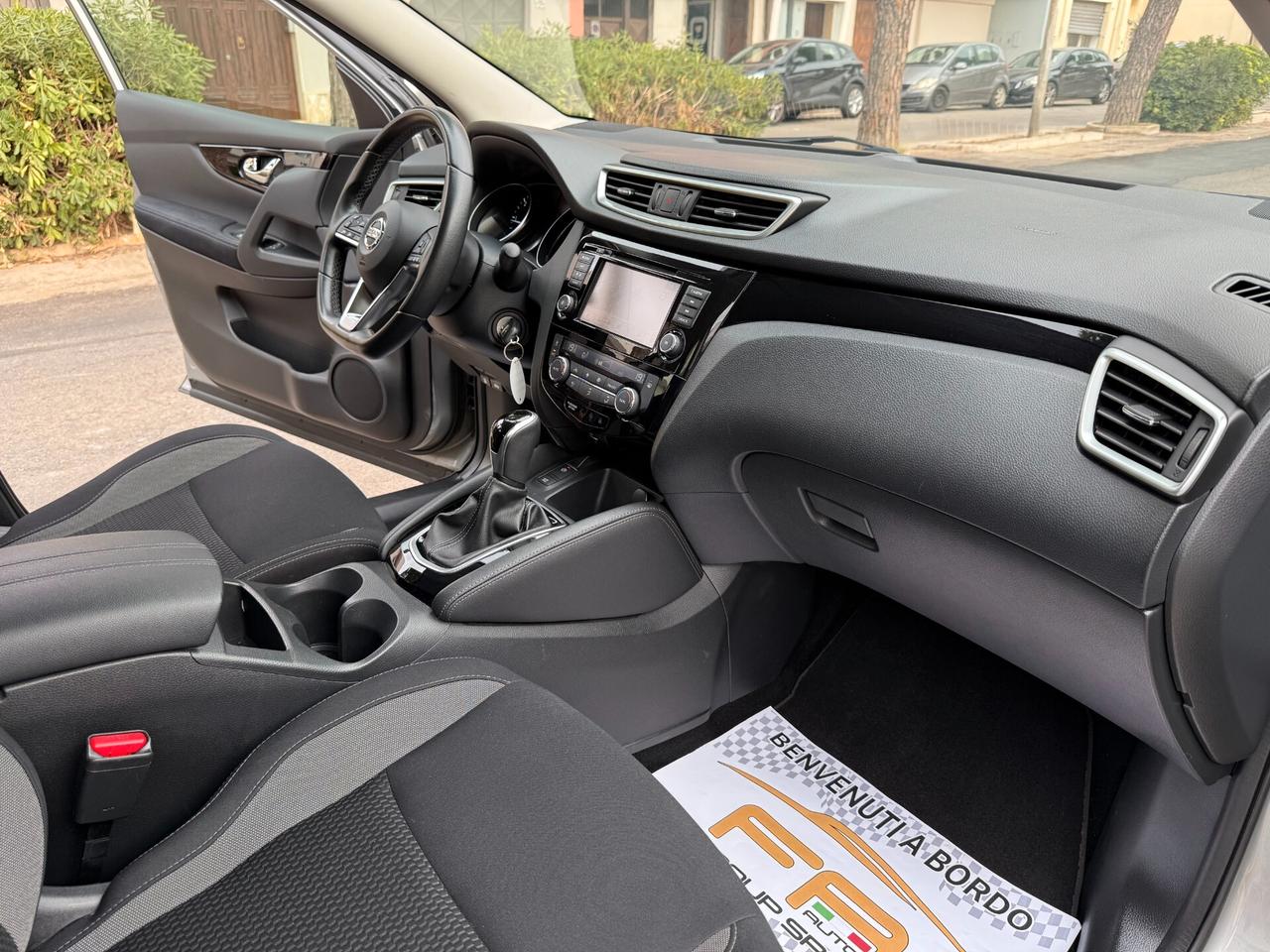 Nissan Qashqai 1.5 dCi DCT NAVI CAMERA LED - 2020