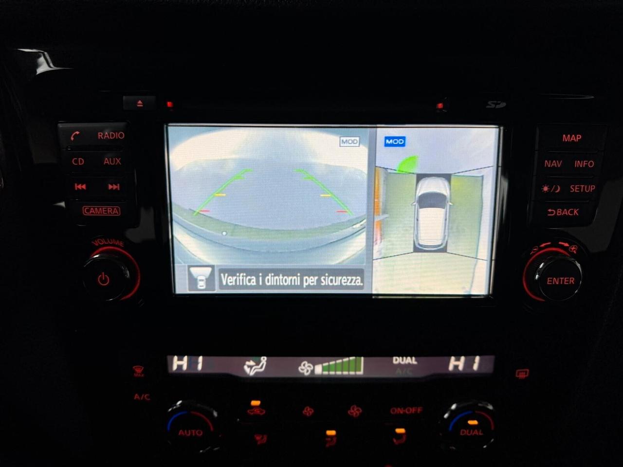 Nissan Qashqai 1.5 dCi N-Connecta