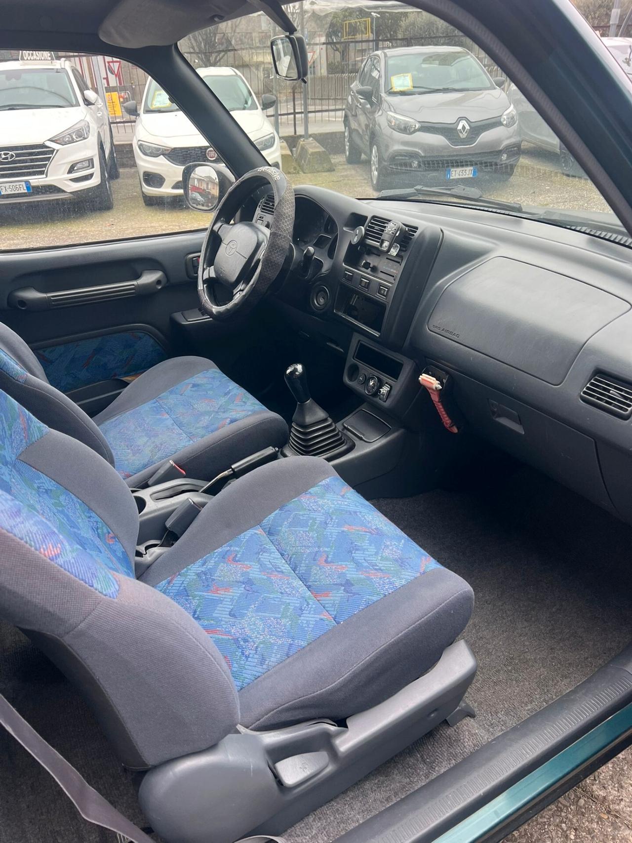 Toyota RAV 4 2.0i 16V cat 3 porte