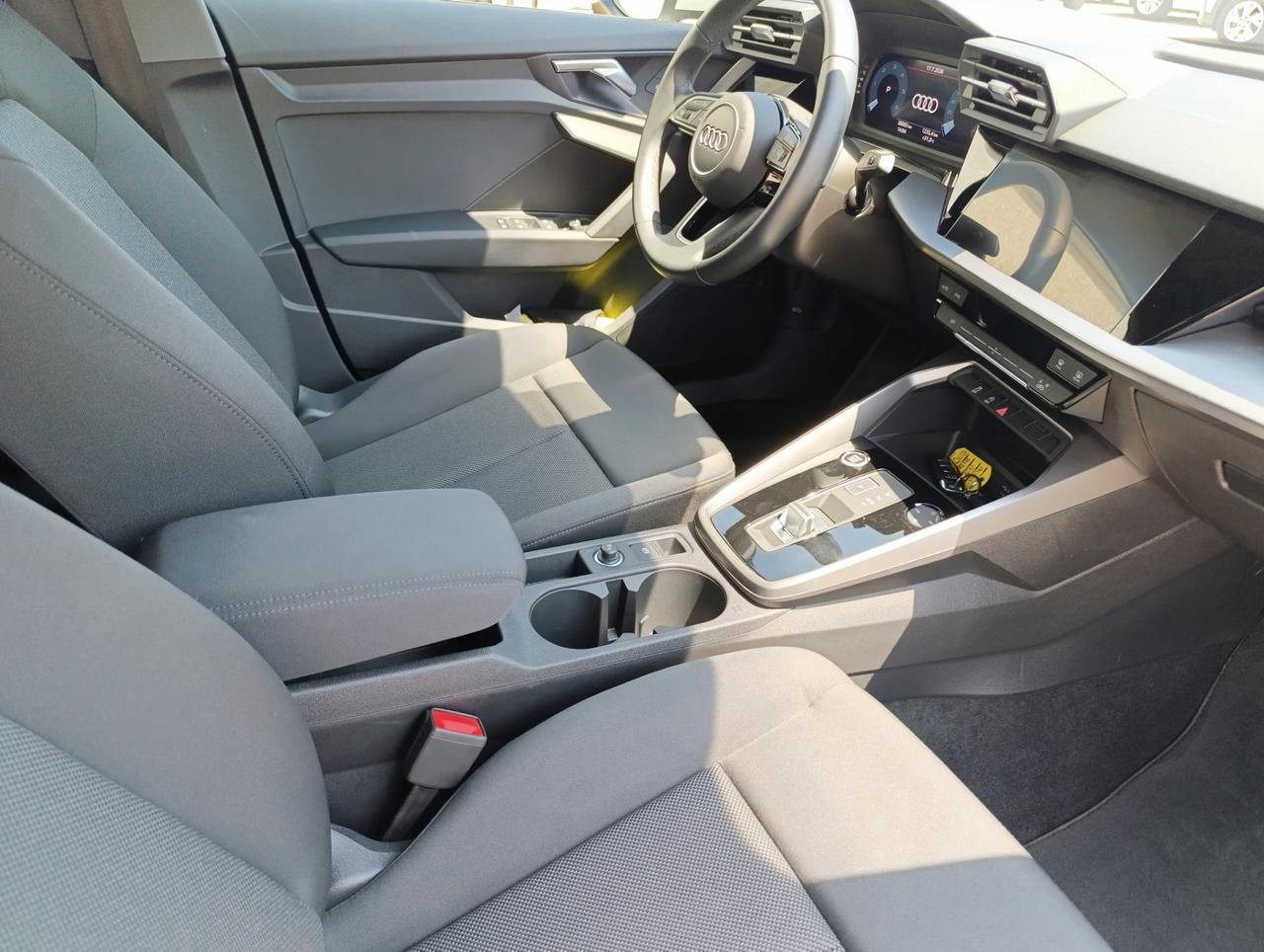 Audi A3 Sportback 30 2.0 tdi Business s-tronic