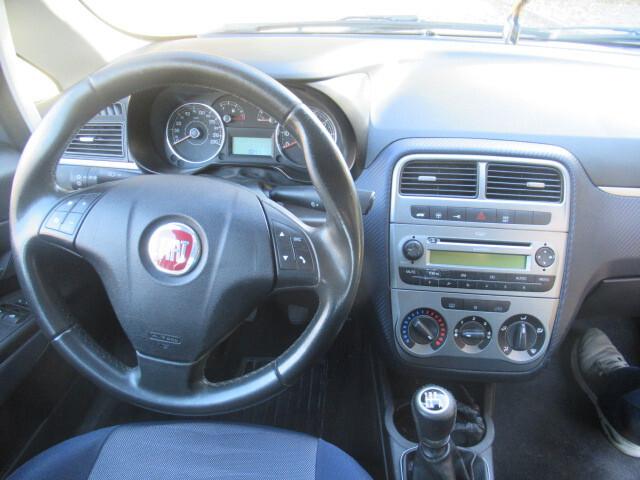 FIAT Punto 1.4 GPL (leggere) ok Neopatentati