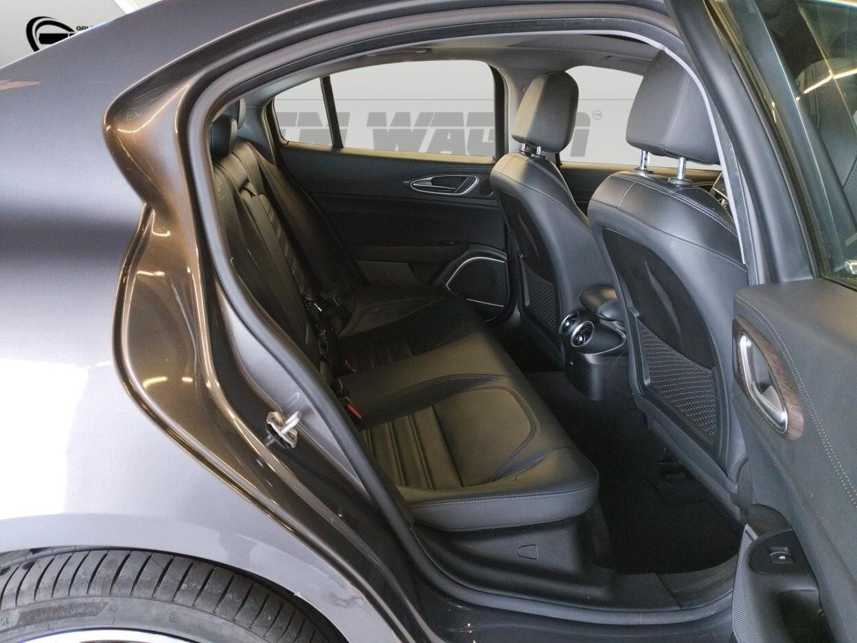 Alfa Romeo Giulia 2.2 t Executive 190cv auto my19