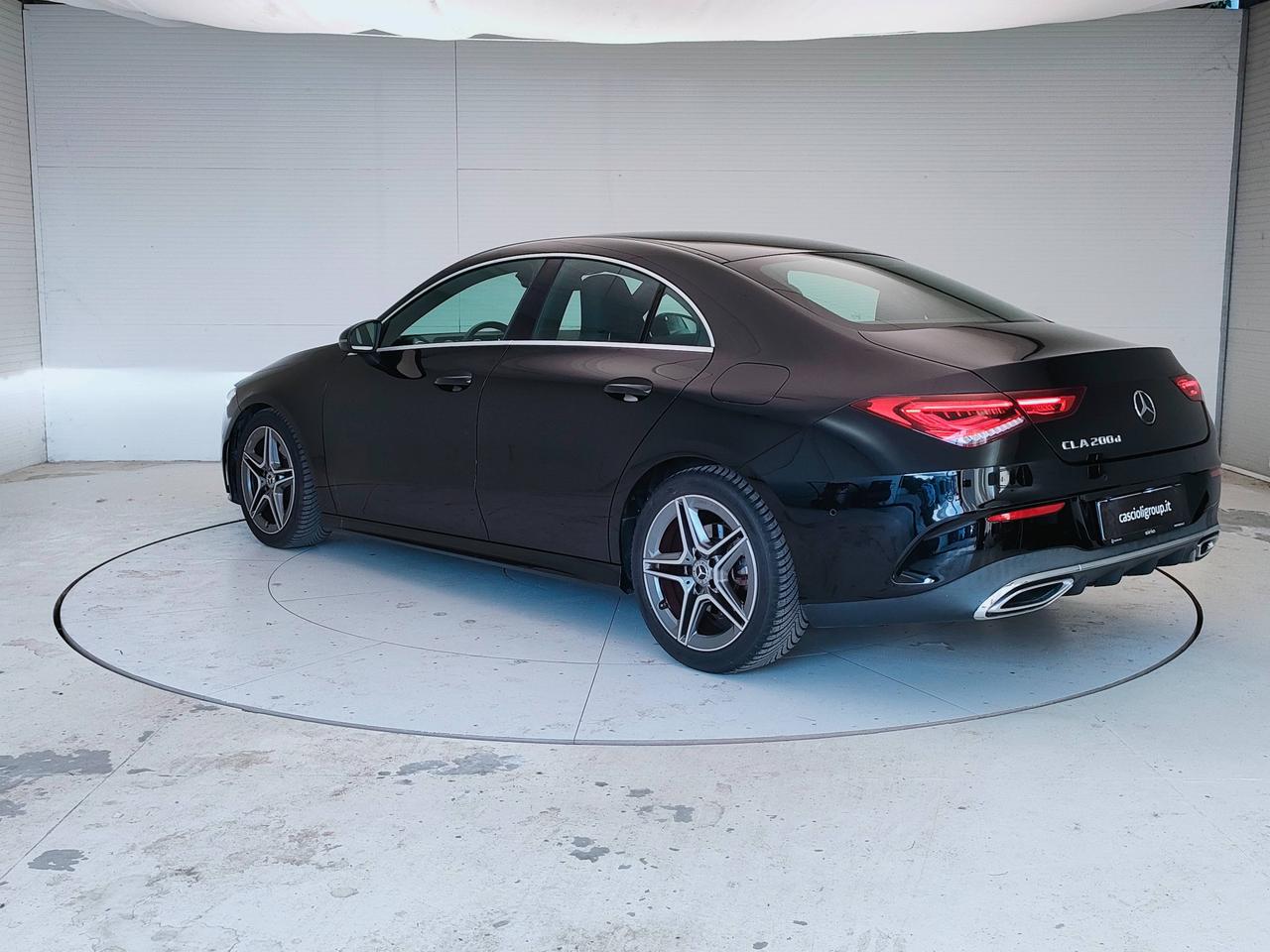Mercedes-Benz CLA Coupe - C118 - CLA Coupe 200 d Premium auto