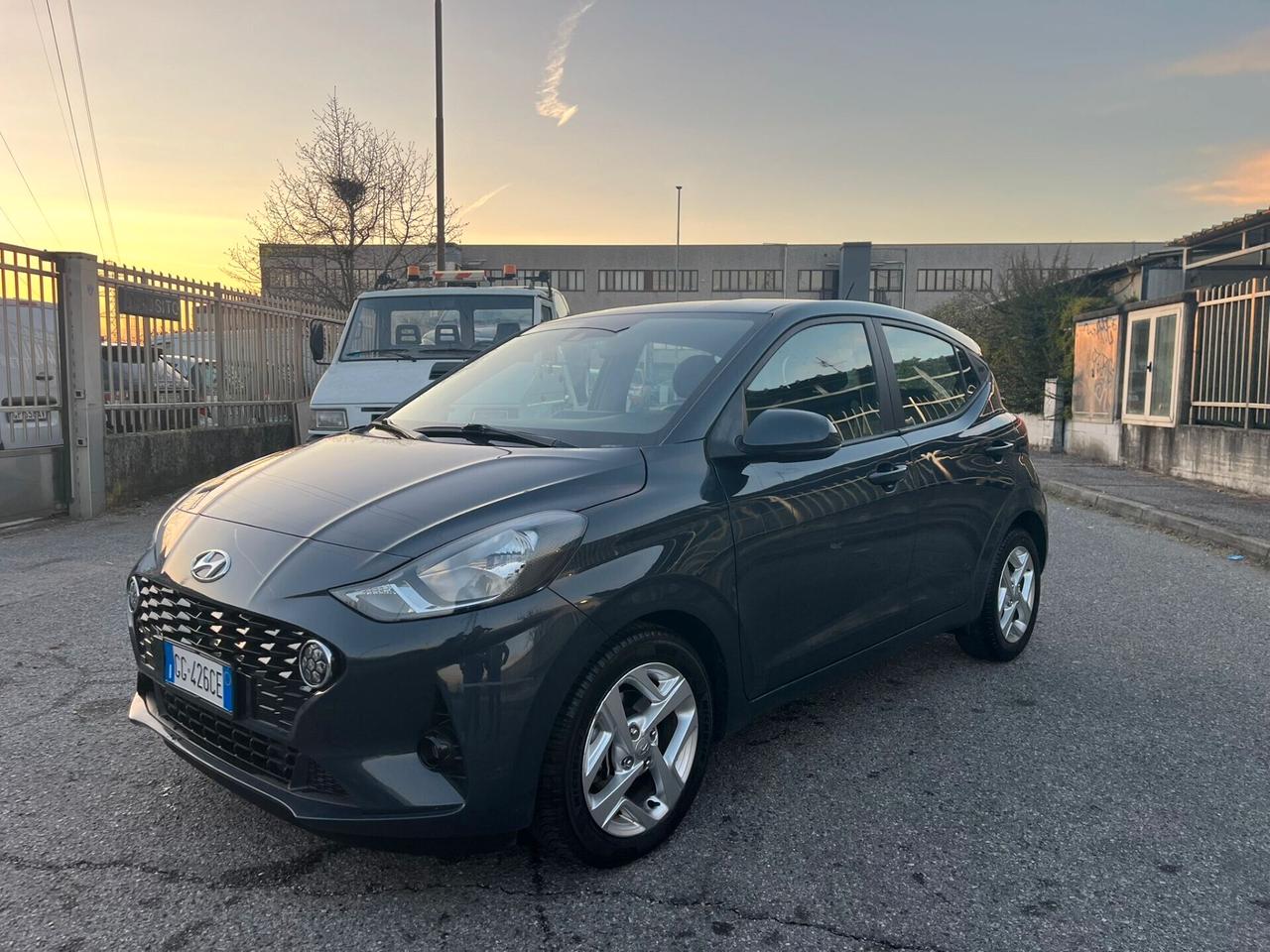 Hyundai i10 1.0 BENZ X NEOP 40.000 KM