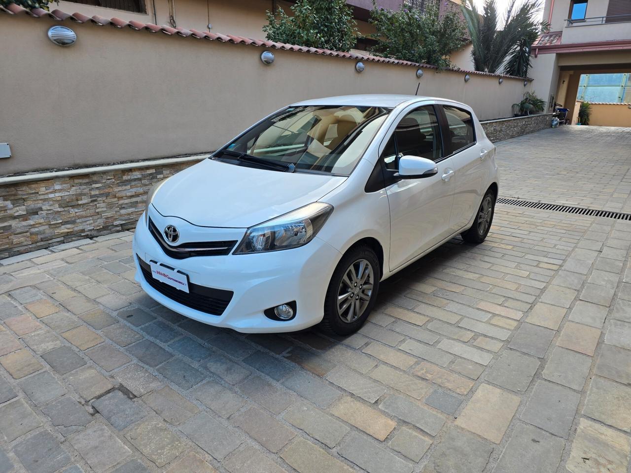 Toyota Yaris 1.0 70 cv Lounge