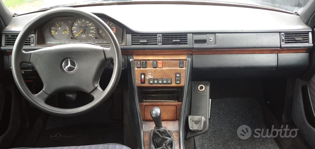 MERCEDES W124 200E BERLINA 1992 FASCIONATA