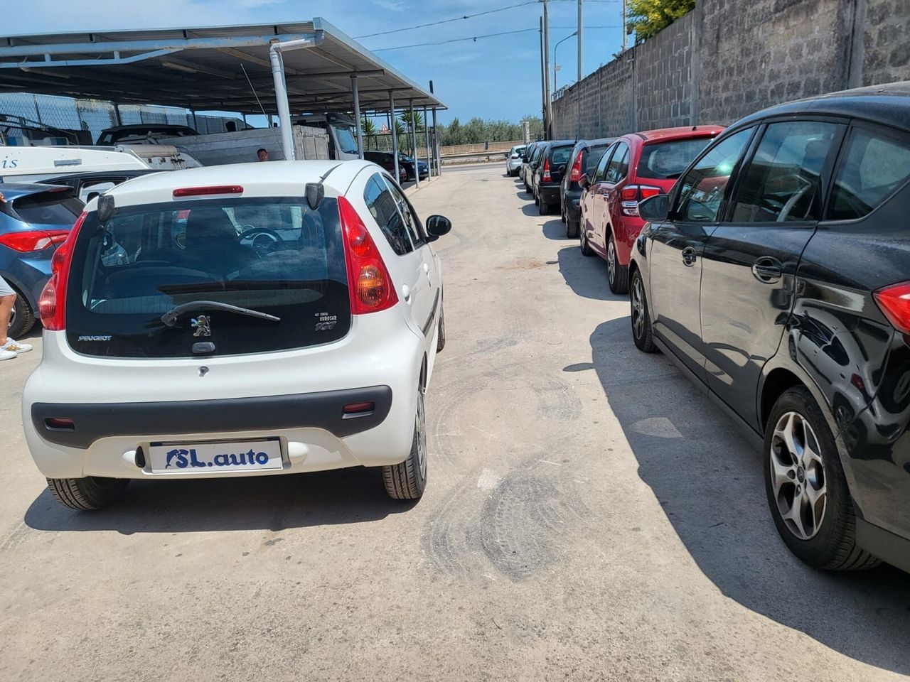 Peugeot 107 2012 photo 4