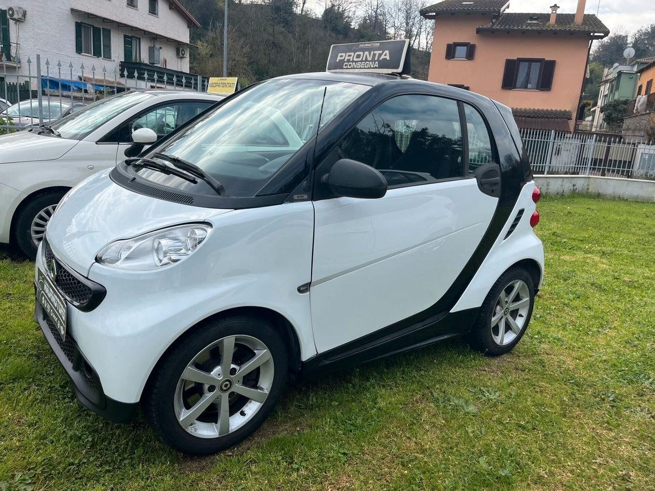 SMART FORTWO 1000 52KW COUPE' LIMITED TWO