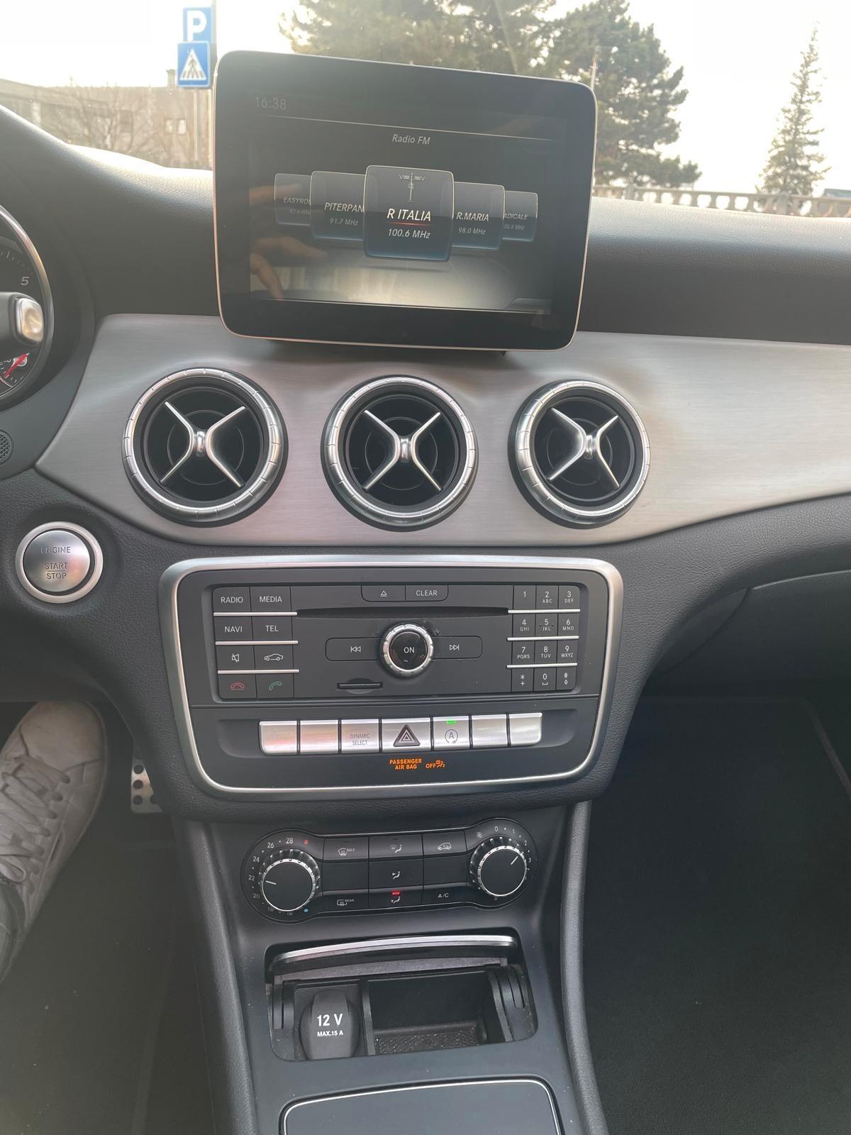 Mercedes-benz CLA 180 d S.W. Automatic Premium