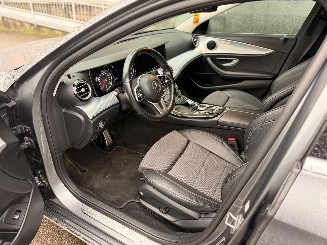 Mercedes-Benz E 220 Business Sport E 220 D #9348