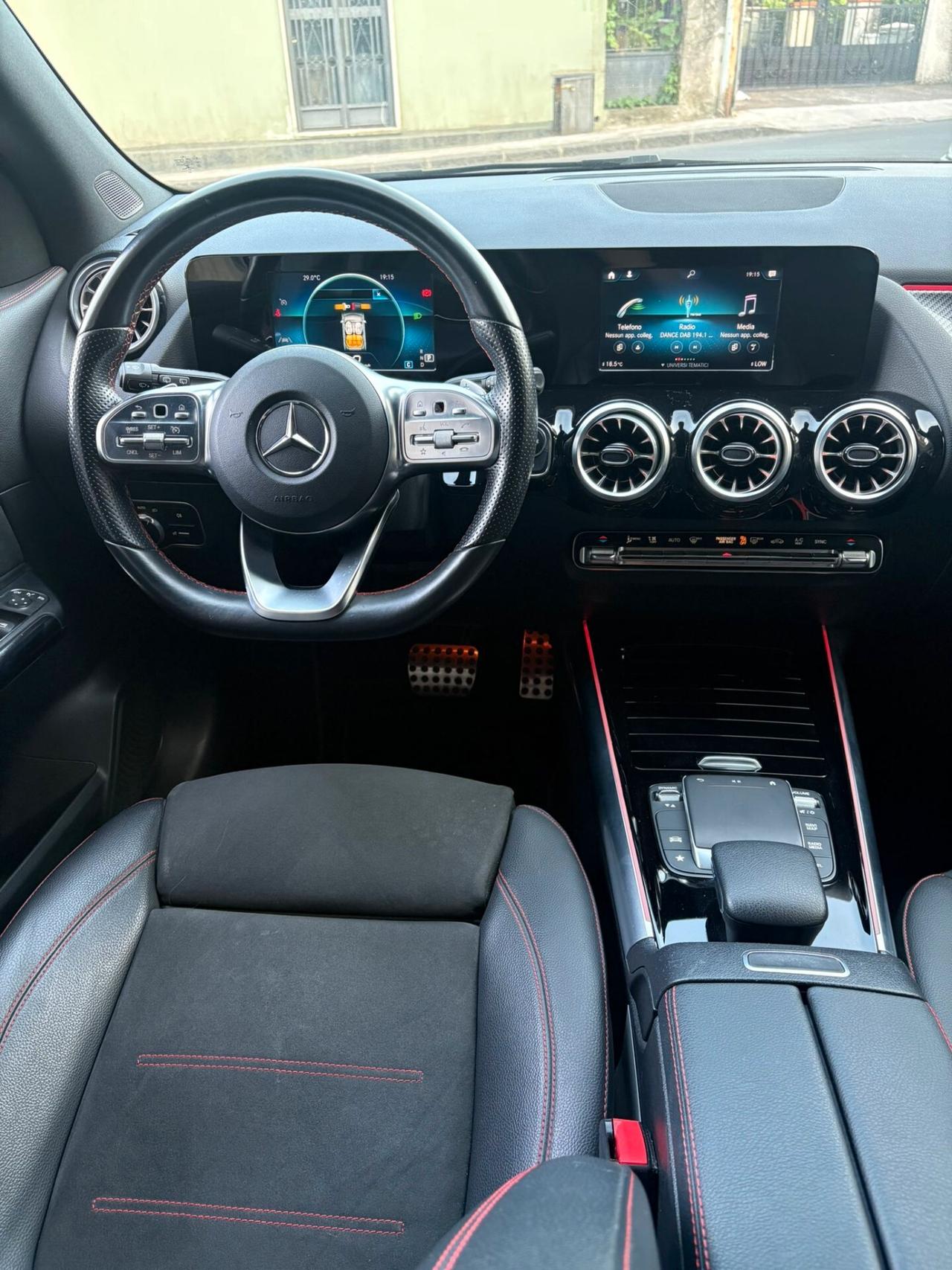 Mercedes-benz GLA 200 d Automatic Premium