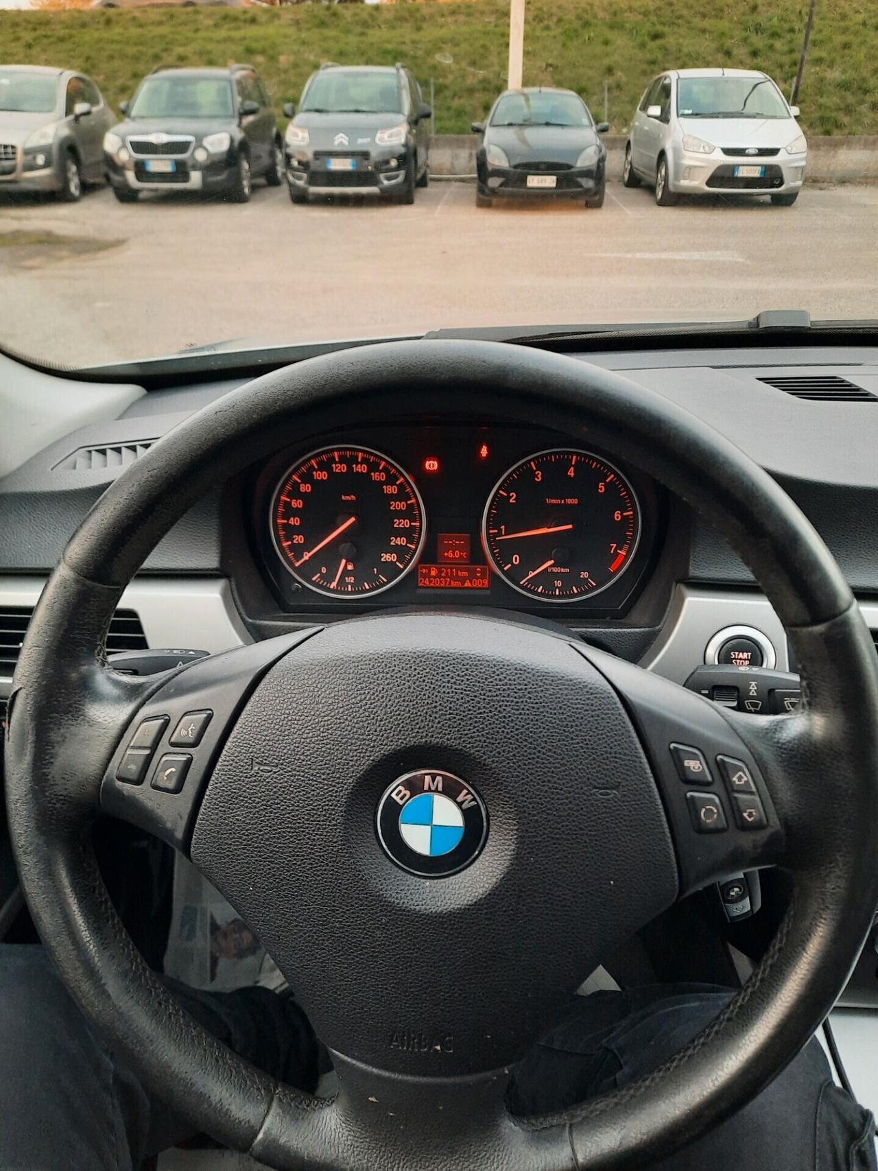 Bmw 320 320i cat Attiva