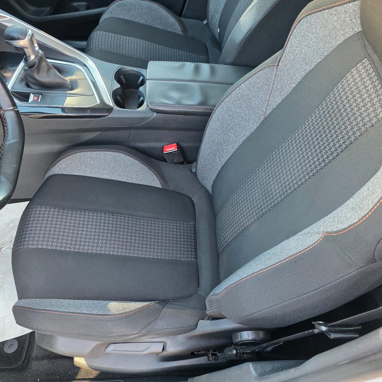 Peugeot 3008 BlueHDi 120 S&S Business
