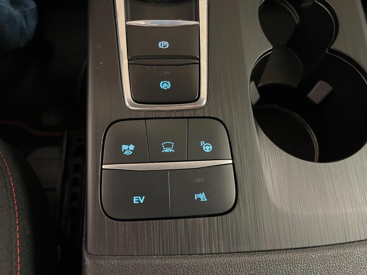 Ford Kuga ST-Line X 2.5 Hybrid c.auto-Ok Neopat-LEGGI SOTTO