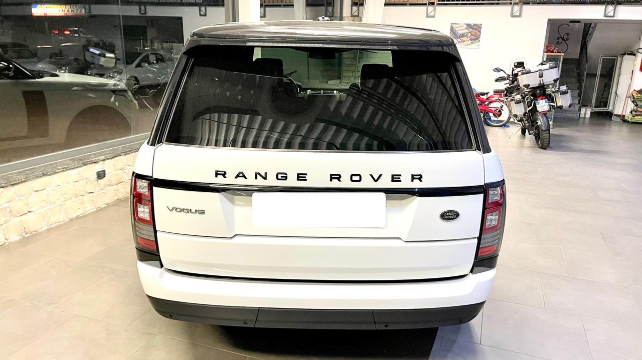 Land Rover Range 3.0 TDV6 SVAutobiography