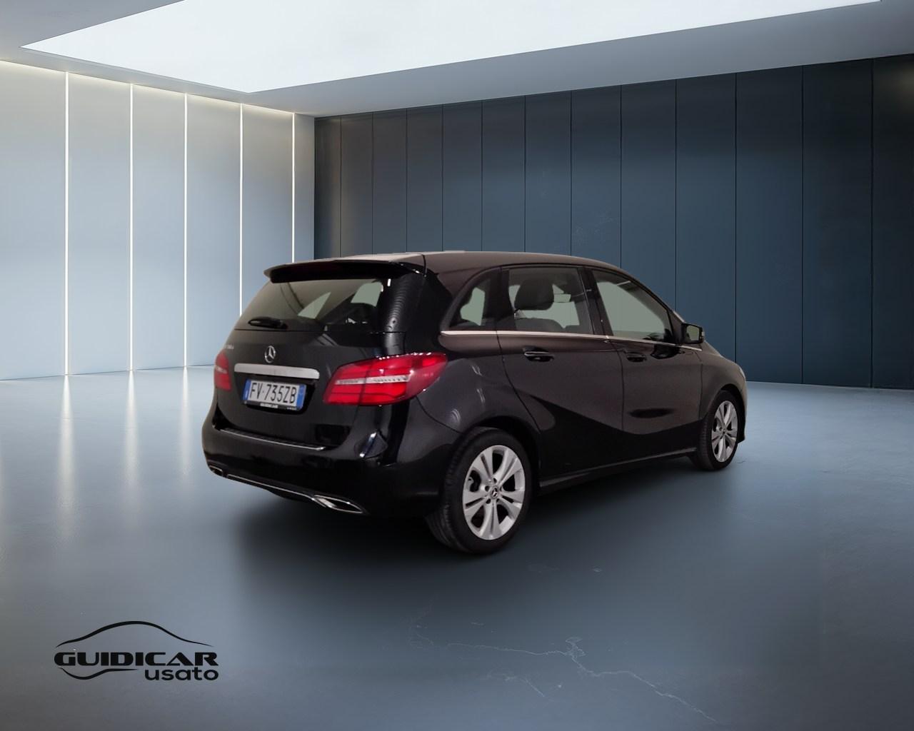 Mercedes-Benz Classe B - T246 - B 200 d (cdi) Sport auto