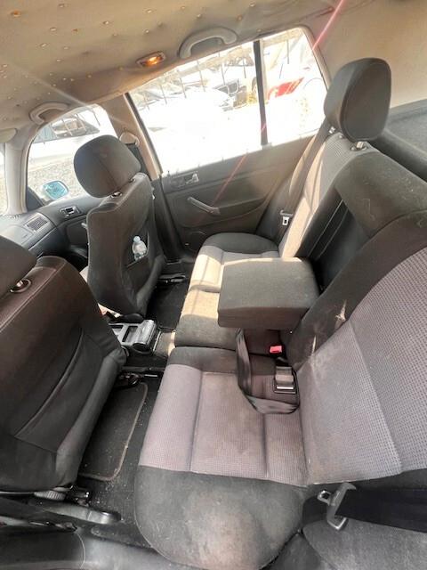 Volkswagen Golf 1.6 16V cat 5p. Highline Plus
