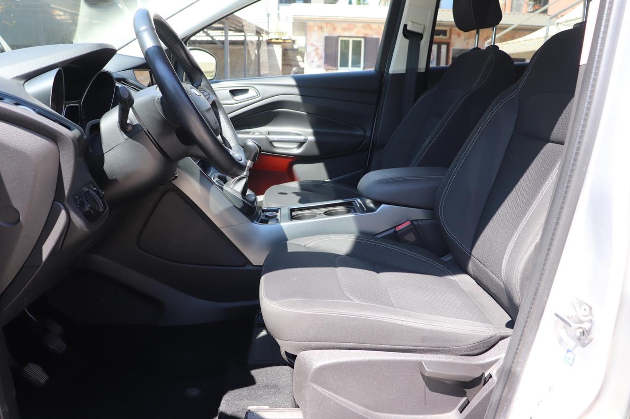 Ford Kuga 2.0 TDCI 120 CV S&S 2WD Powershift Business