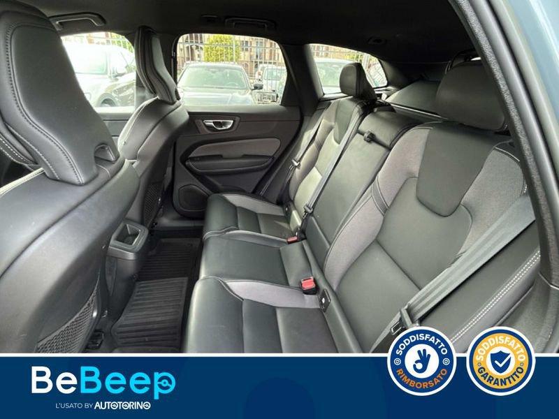 Volvo XC60 2.0 B4 PLUS DARK AWD AUTO