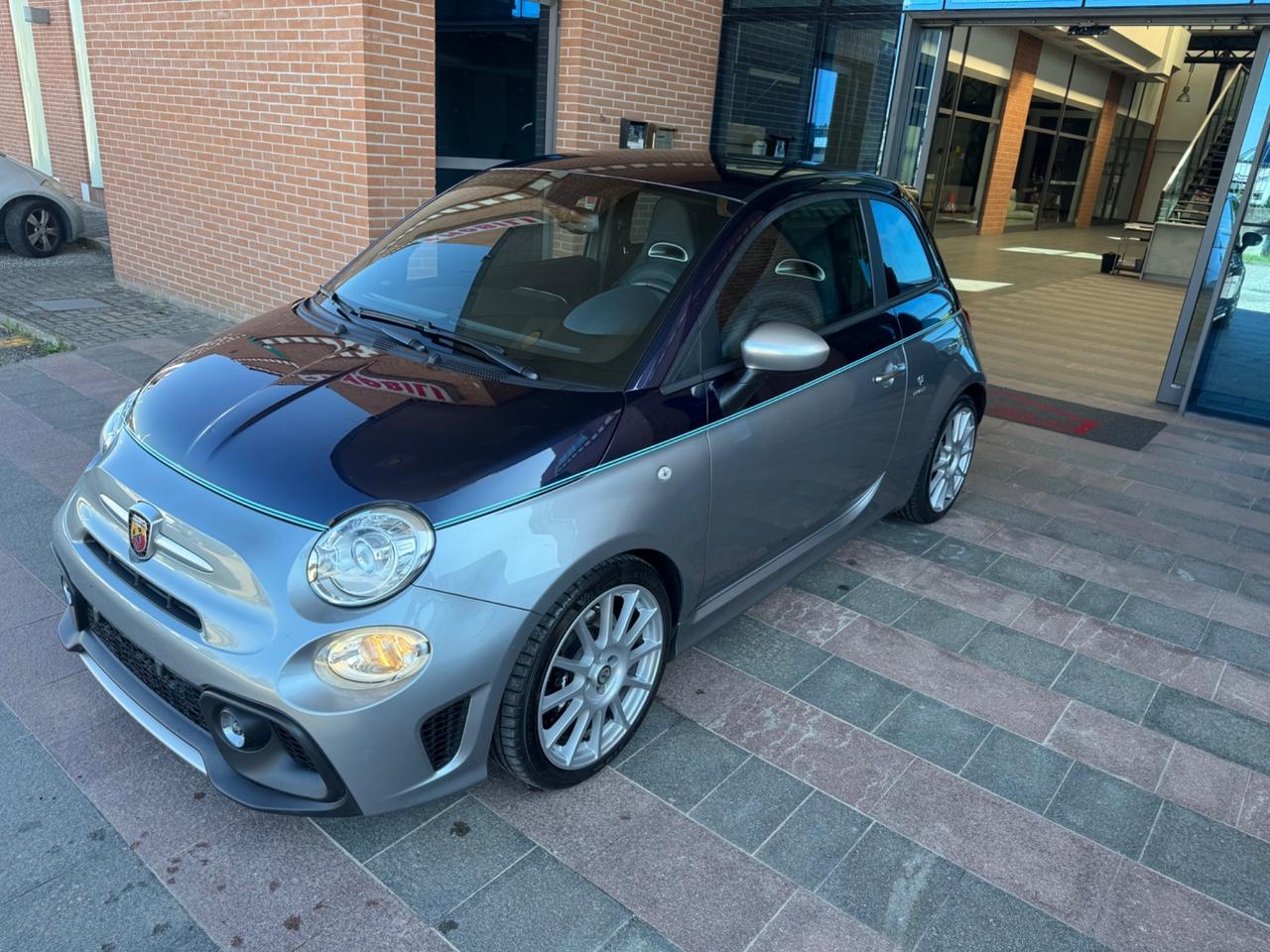 Abarth 695 1.4 Turbo T-Jet Rivale