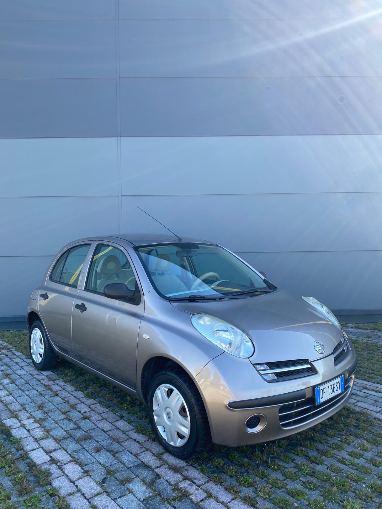 Nissan Micra 1.2 16V 5 porte Acenta