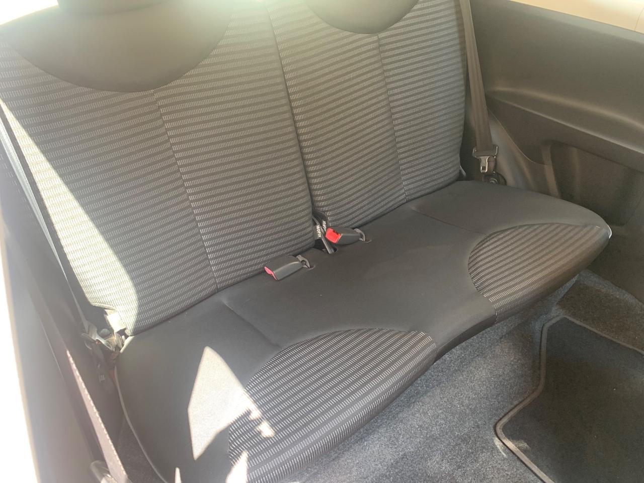 Peugeot 107 1.0 68CV 3p. 01/2013 km 78000
