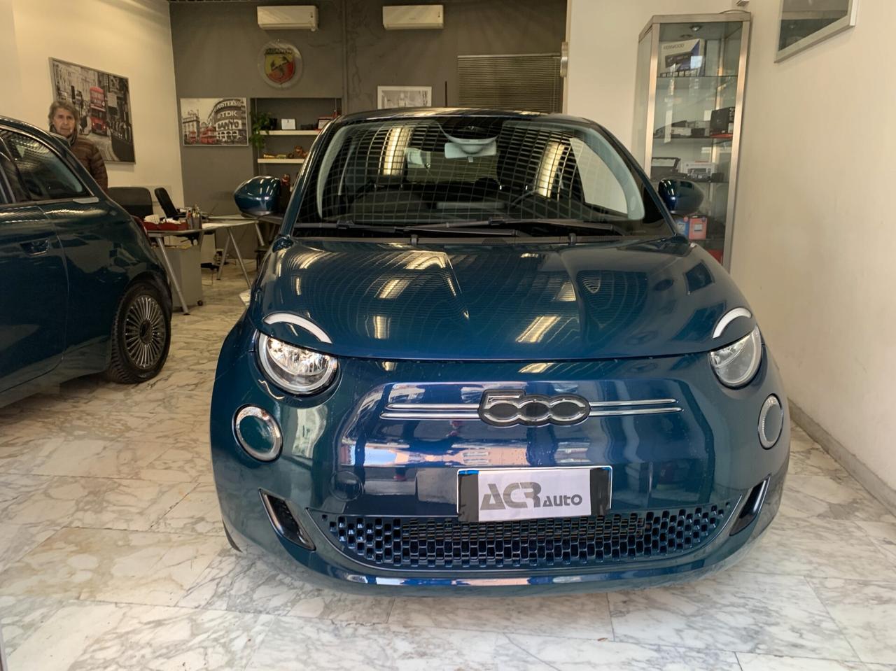 Fiat 500e ELETTRICA 42KW ICON AZIENDALE KM13100