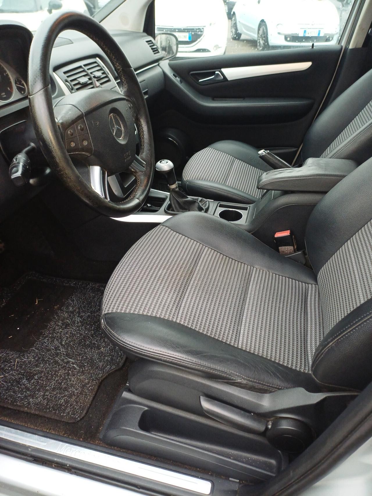 Mercedes-benz B 180 CDI