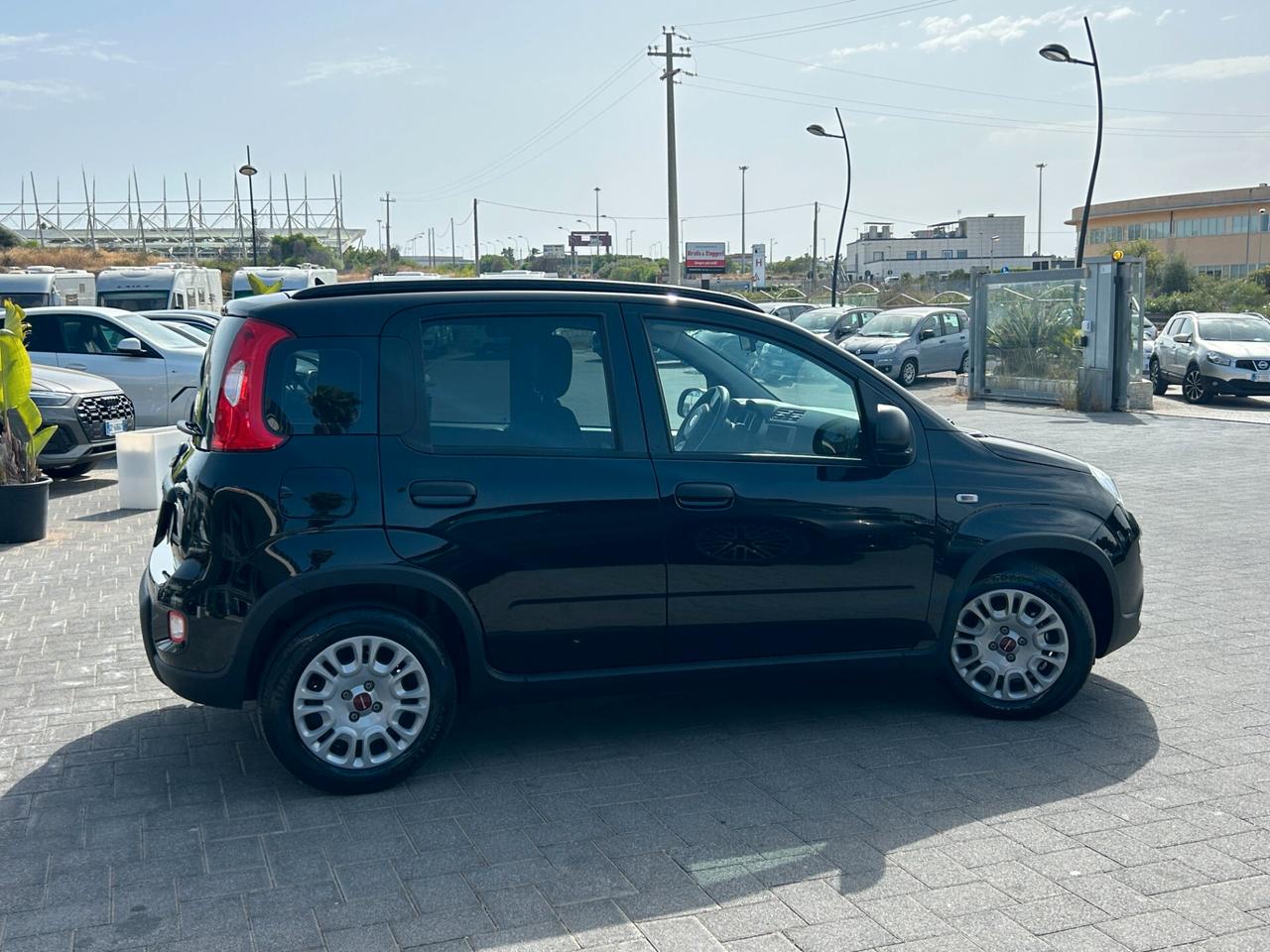 Fiat Panda 1.0 firefly hybrid