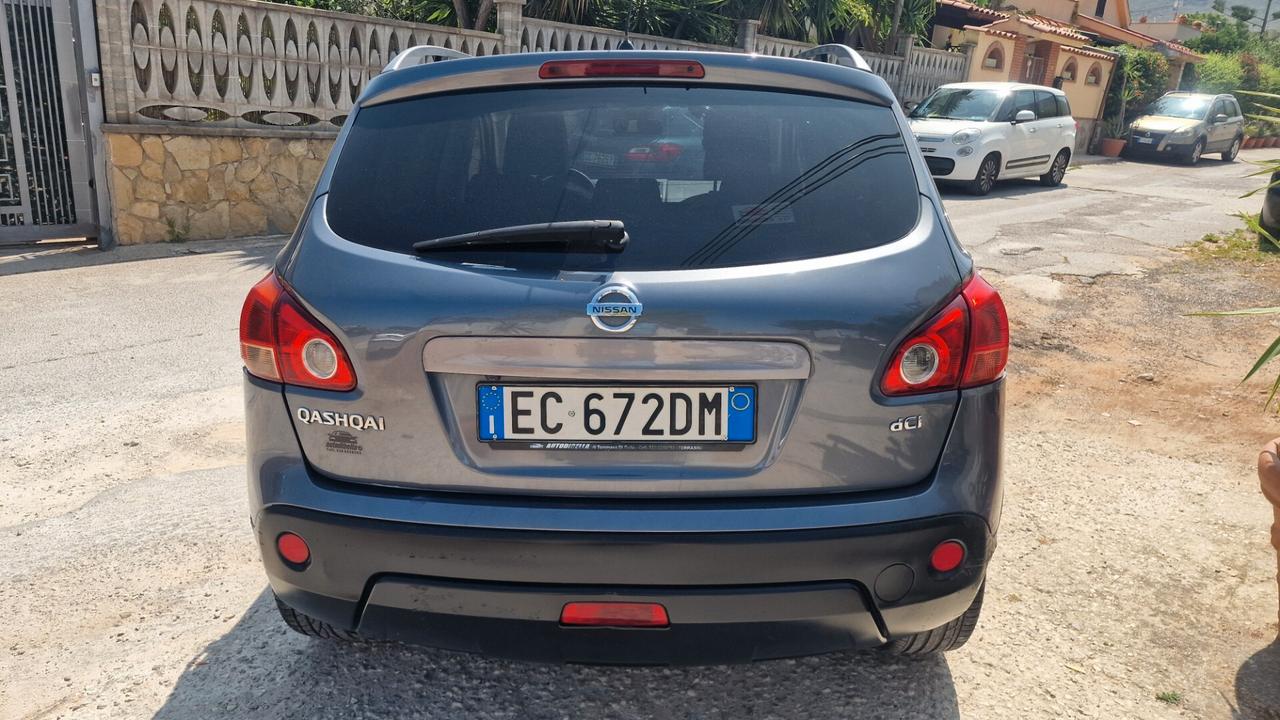 Nissan Qashqai 2.0 dCi DPF Tekna