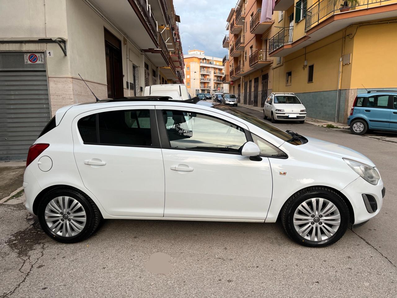 Opel Corsa 1.2 85CV 5 porte GPL-TECH Edition