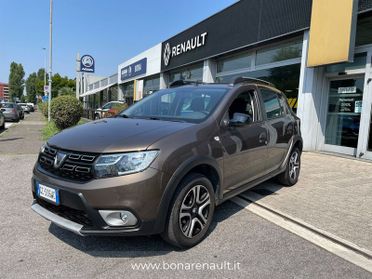 Dacia Stepway 1.0 TCe 100 ECO-G 15th Anniversary
