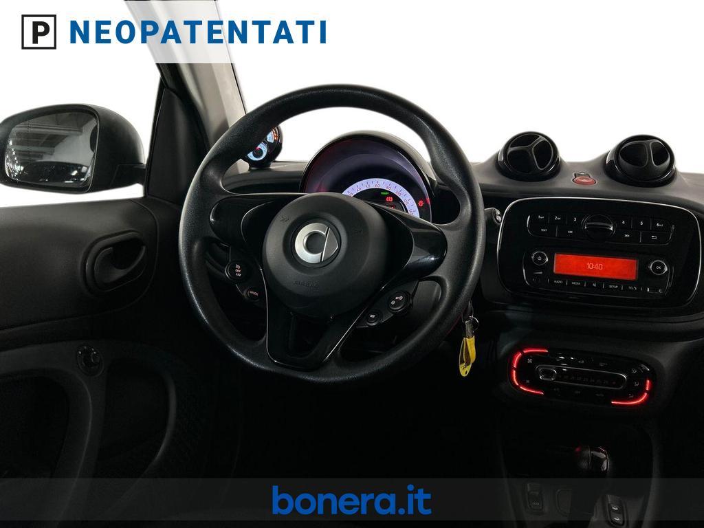 Smart fortwo cabrio 22kW EQ Pure