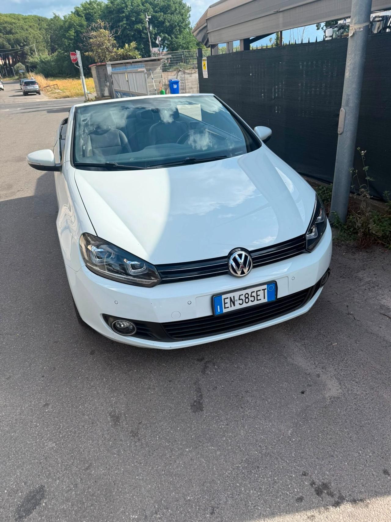 Volkswagen Golf Cabriolet 1.6 TDI DPF 3p. Highline