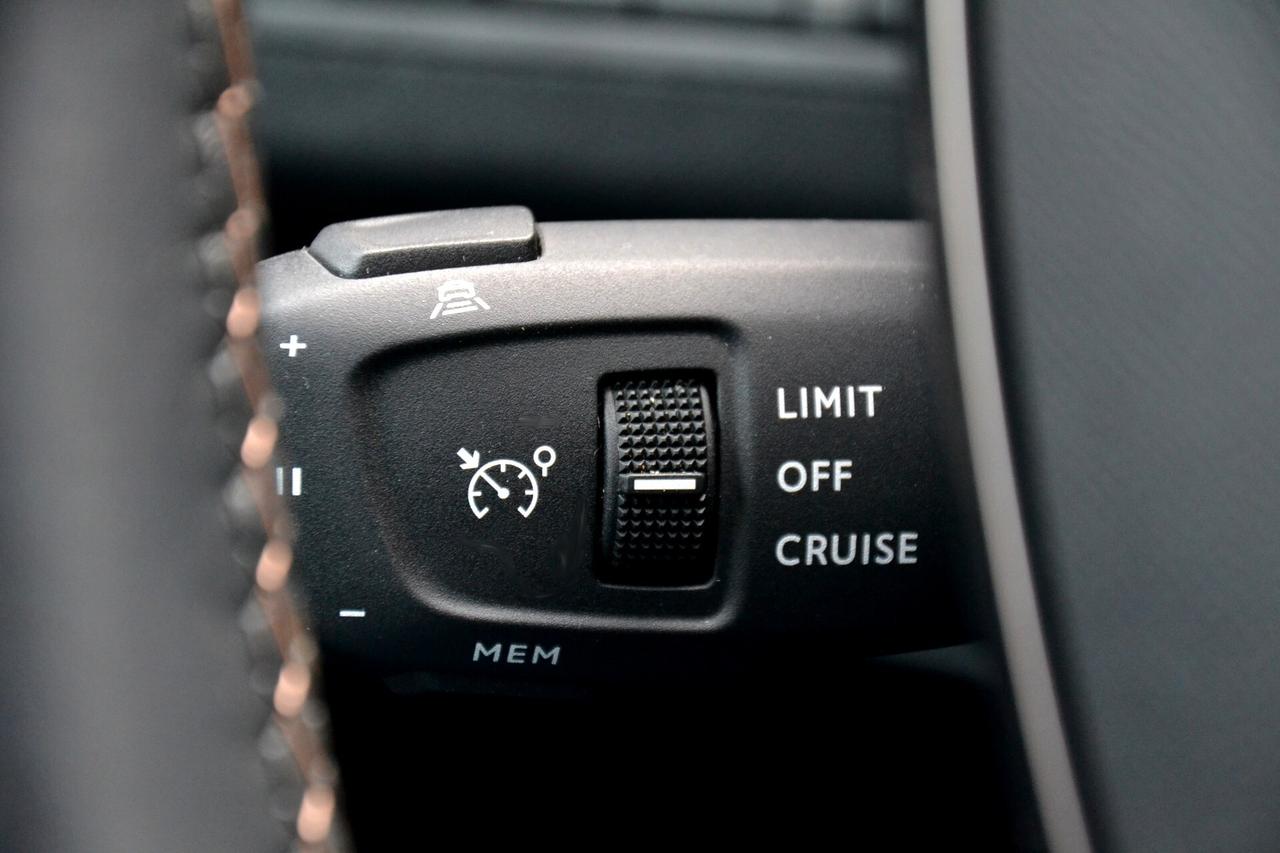 Peugeot 5008 BlueHDi 180 S&S EAT8 GT Pack