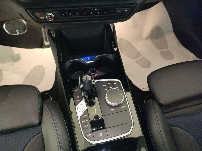 BMW Serie 1 F40 Benzina M 135i xdrive auto