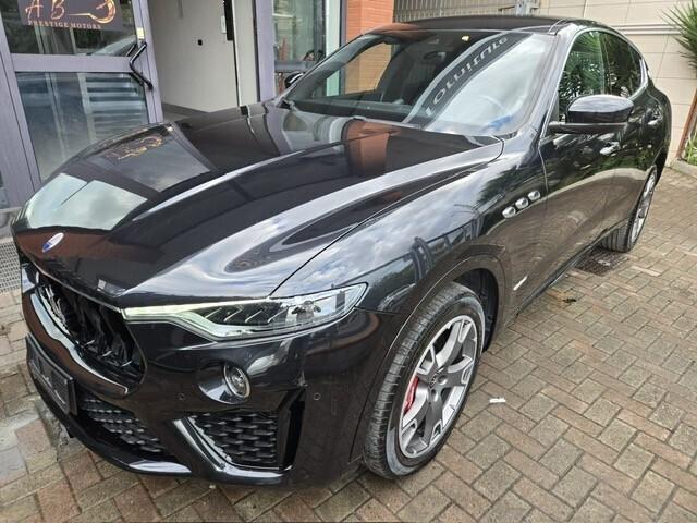 Maserati Levante V6 350 CV Q4 Gransport