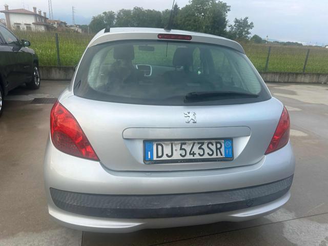 PEUGEOT 207 1.4 88CV 5p. X Line senza nessun lavoro da fare